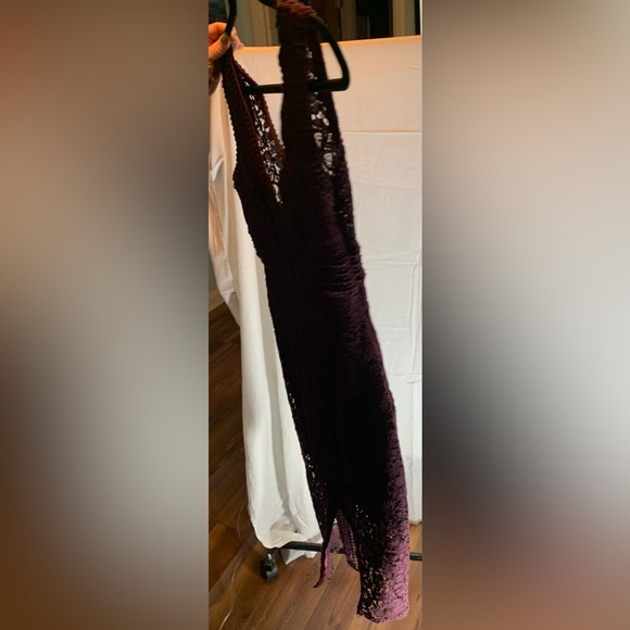 BARDOT Morgan Front Slit Lace Cocktail Dress in Dark Purple Size 2 XS - Picture 3 of 11